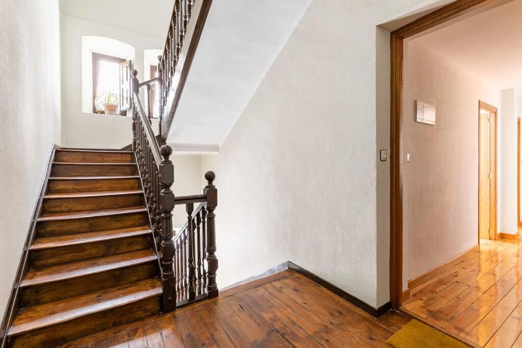 Espectacular Apartamento Reformado En Edificio Historico, Con Wifi Canfranc Zewnętrze zdjęcie